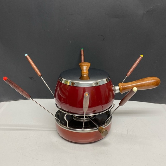 Manor House Fondue Set Two Quart - Picture 4 of 17
